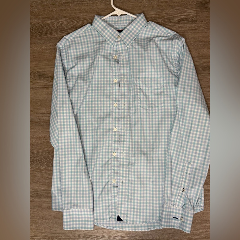 UNTUCKit Men's Blue and White Gingham Button-Down Shirt